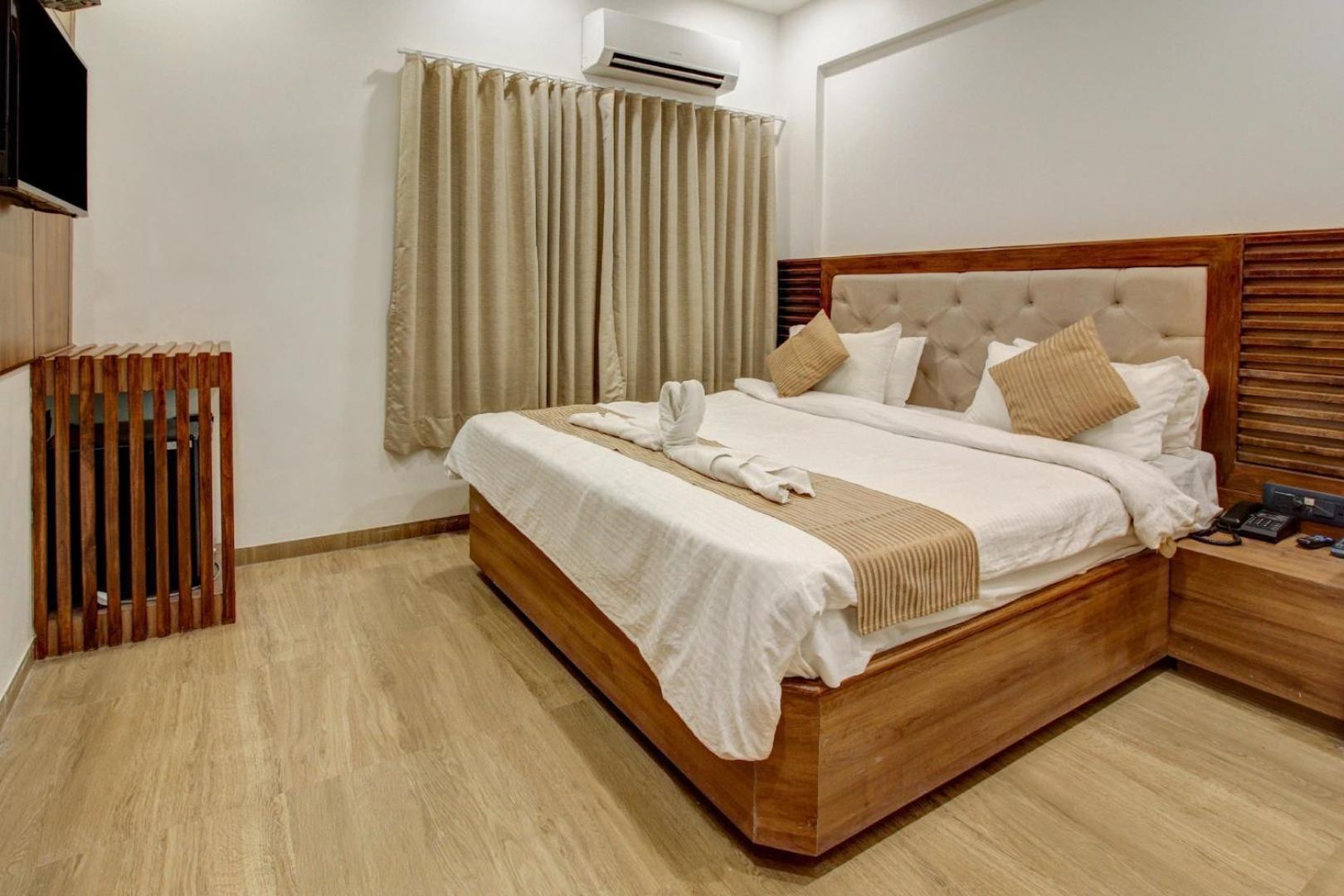 Hotel Evershine Rádzskot Kültér fotó
